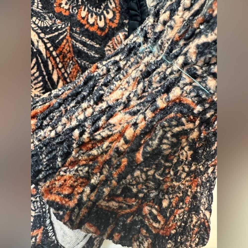 Free People Dare Me VELVET Blouse Women's Black Blouson Sleeve - Picture 11 of 14